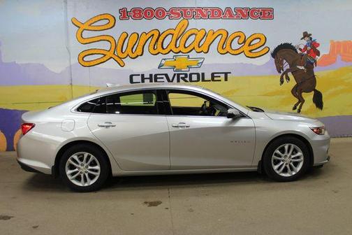 Silver Ice Metallic 2016 Chevrolet Malibu 1LT