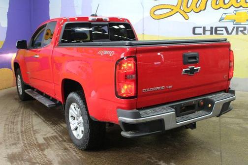 Red 2017 Chevrolet Colorado LT