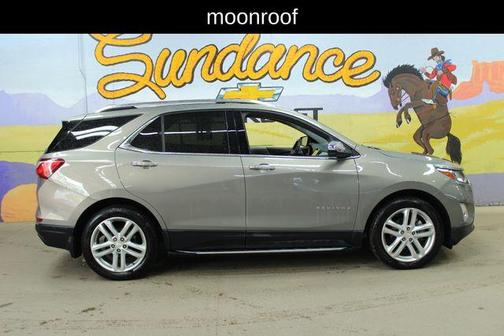Pepperdust Metallic 2018 Chevrolet Equinox Premier
