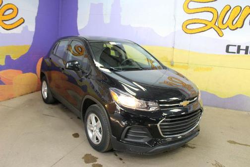 Mosaic Black Metallic 2019 Chevrolet Trax LS