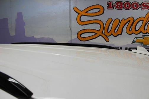 Summit White 2022 Chevrolet Tahoe Z71