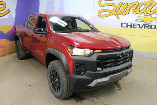 Radiant Red 2026 Chevrolet Colorado Trail Boss
