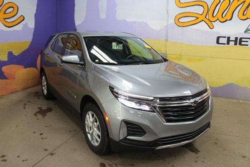 Sterling Gray Metallic 2023 Chevrolet Equinox 1LT