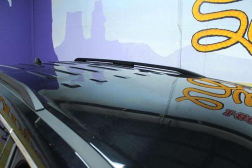 Mosaic Black Metallic 2019 Chevrolet Traverse LT Cloth