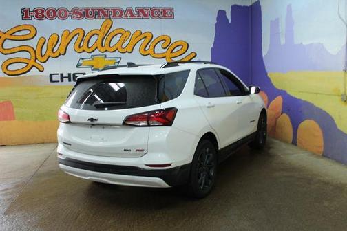 Summit White 2024 Chevrolet Equinox RS