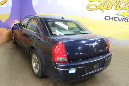 Midnight Blue Pearlcoat 2005 Chrysler 300 Touring