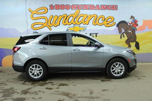 Sterling Gray Metallic 2024 Chevrolet Equinox LT