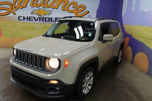 Mojave / Sand 2016 Jeep Renegade Latitude