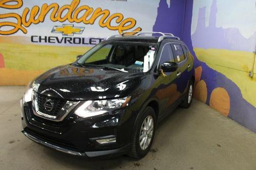 Black 2018 Nissan Rogue SV