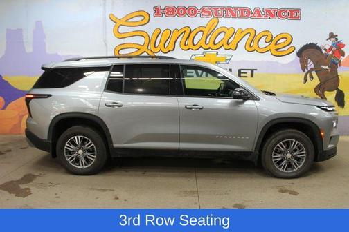 Sterling Gray Metallic 2024 Chevrolet Traverse LT