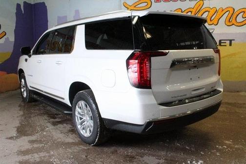 2023 GMC Yukon XL SLT