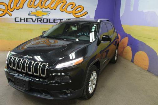Brilliant Black Crystal Pearlcoat 2014 Jeep Cherokee Latitude