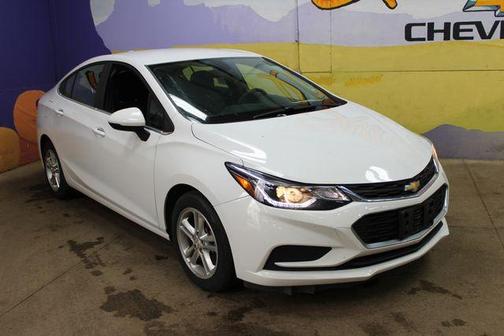 White 2016 Chevrolet Cruze LT Automatic