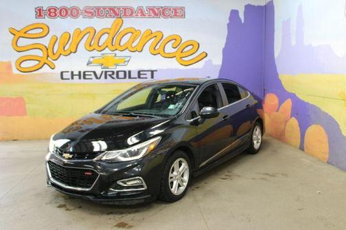 Mosaic Black Metallic 2017 Chevrolet Cruze LT