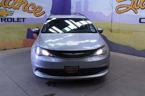 2020 Chrysler Voyager LXI