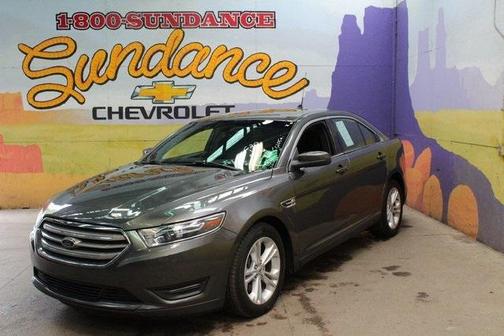 2017 Ford Taurus SEL