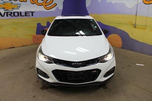 White 2018 Chevrolet Cruze LT