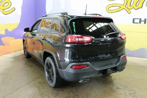 Brilliant Black Crystal Pearlcoat 2016 Jeep Cherokee Altitude