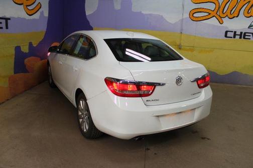 Summit White 2017 Buick Verano Base