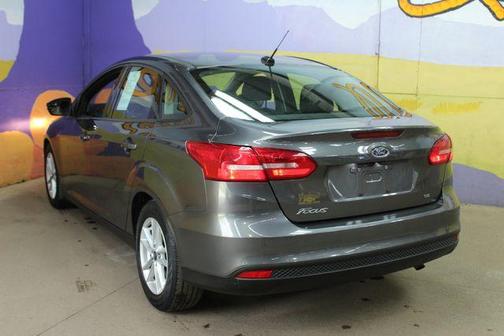 Magnetic 2017 Ford Focus SE