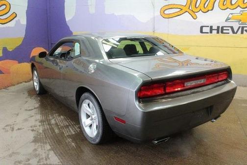 2011 Dodge Challenger Base