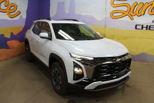 Polar White 2026 Chevrolet Equinox ACTIV