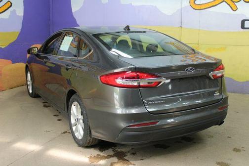 Magnetic Metallic 2020 Ford Fusion SE