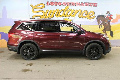 Deep Scarlet Pearl 2021 Honda Pilot Touring 7-Passenger