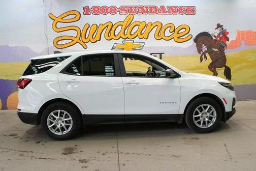 2023 Chevrolet Equinox LS