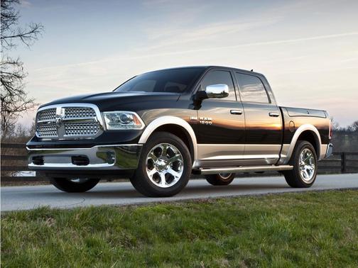 Bright White Clearcoat 2017 RAM 1500 Big Horn
