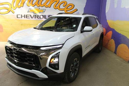 Polar White 2026 Chevrolet Equinox ACTIV
