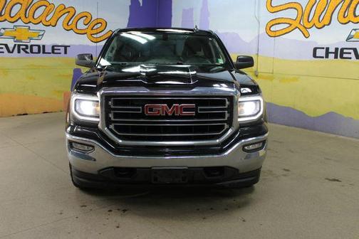 Onyx Black 2017 GMC Sierra 1500 SLE