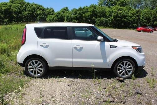 2017 Kia Soul +