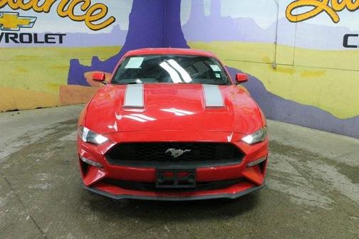 2022 Ford Mustang EcoBoost