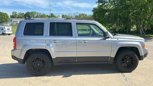 2016 Jeep Patriot Latitude