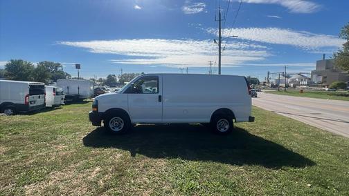 2019 GMC Savana 2500 Work Van