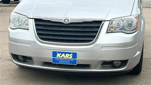 2010 Chrysler Town & Country Touring