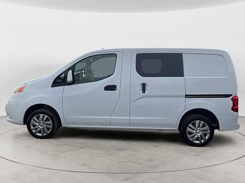 2021 Nissan NV200 SV