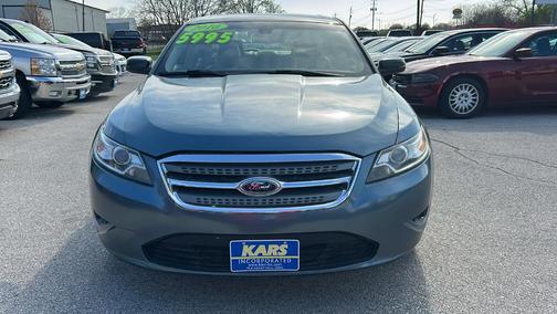 2010 Ford Taurus SEL