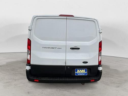 2020 Ford Transit-250 T-250