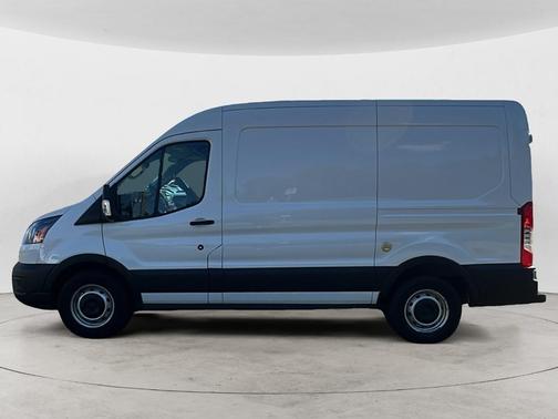 2020 Ford Transit-150 T-150