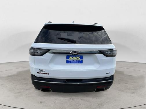 White 2020 Chevrolet Traverse Premier