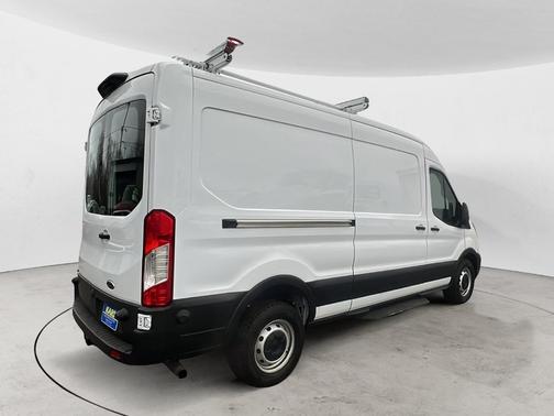 2023 Ford Transit-250 T-250