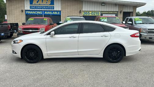 2014 Ford Fusion SE