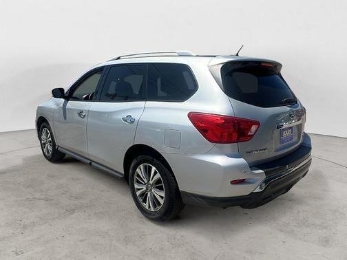 Brilliant Silver 2018 Nissan Pathfinder S