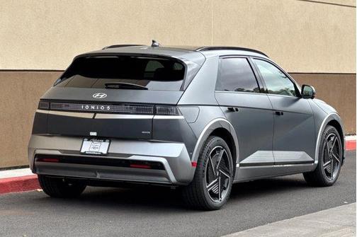 2025 Hyundai IONIQ 5 Limited