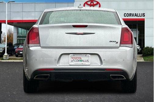 2023 Chrysler 300 S