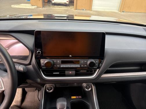 2024 Toyota Grand Highlander Hybrid LIMITED