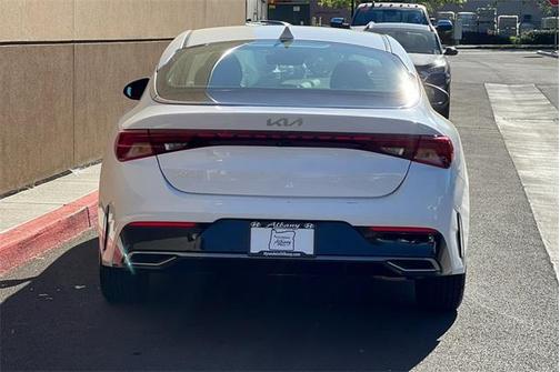 2023 Kia K5 LXS