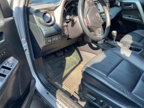 2018 Toyota RAV4 Platinum